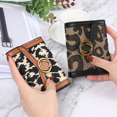 New Women's Short Wallet Large Capacity Fashionable Retro Change Clip Multi-card Wallet Clutch