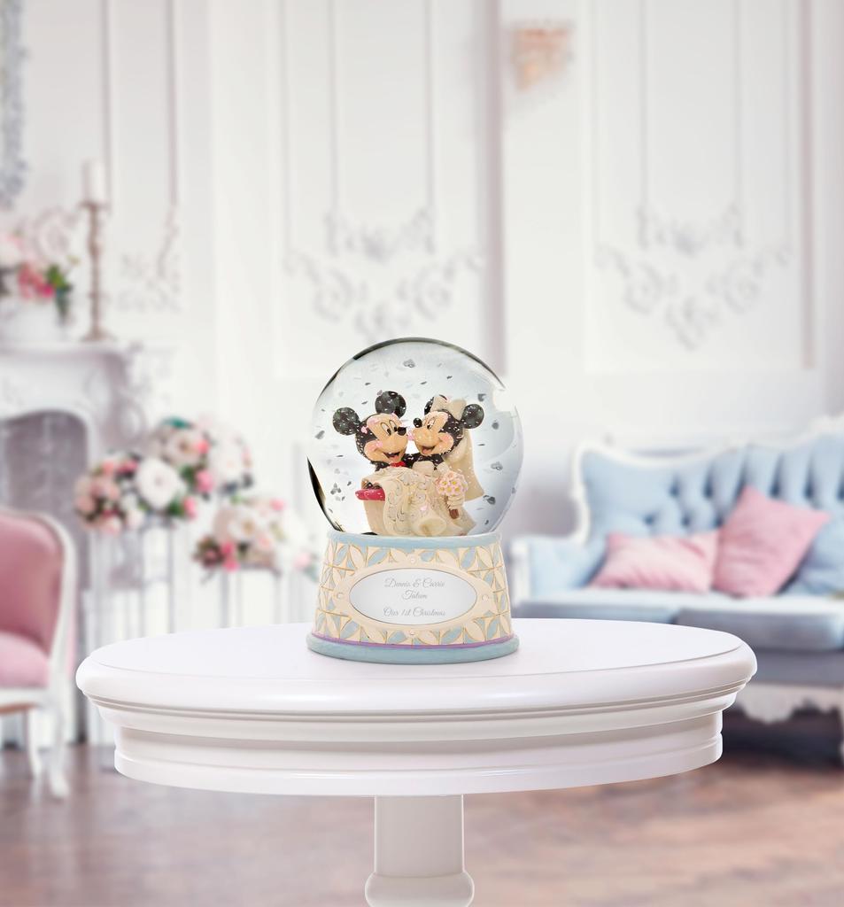 Enesco Disney Classic Snow Globe Mickey & Minnie Wedding