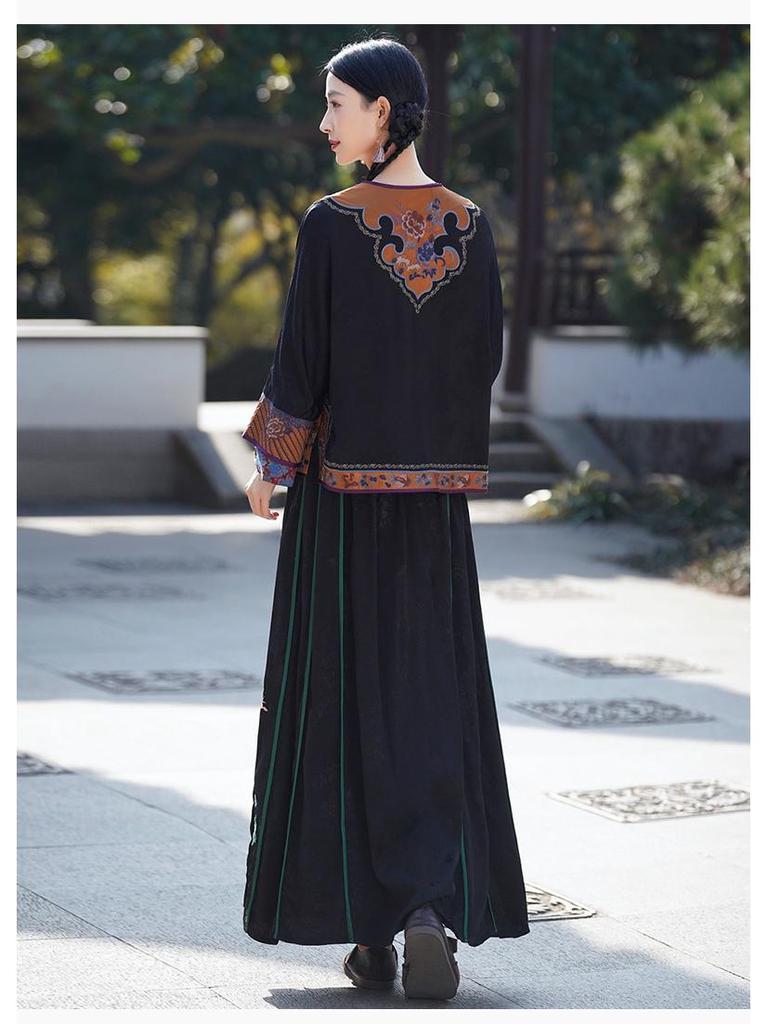 Premium Ethnic-Style Embroidered Satin Jacquard Coat with Frog Button