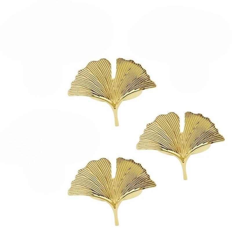

3pcs Ginkgo Leaves Napkin Ring Buckle Holders for Wedding Party Thanksgiving Celebrate Festival Dinner Table Decoration