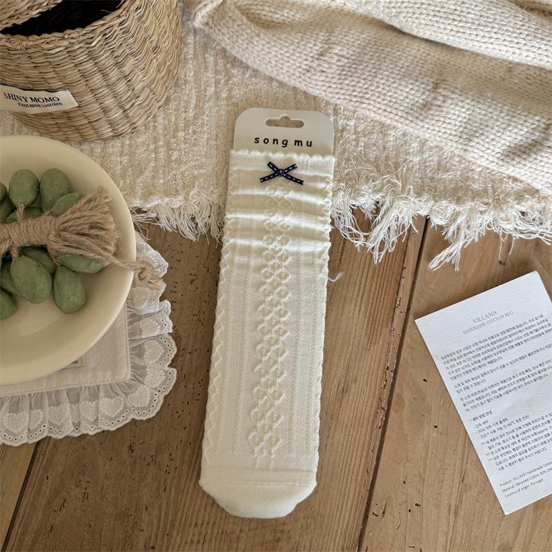 

Early Autumn Socks Girls Vintage Navy Blue Bow Flower Cotton In The Middle Tube Pile Of Socks One size fits all