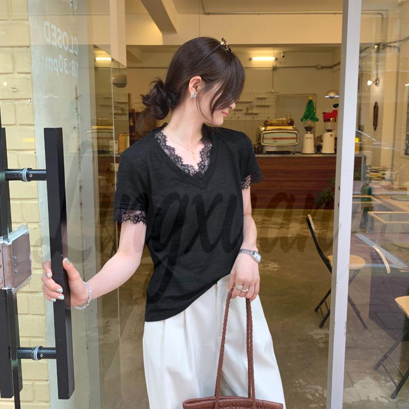 

Lace Splicing V-Neck Short-Sleeve Women s Summer T-Shirt - Age-Reducing, Trendy 2026 Design XL чорний