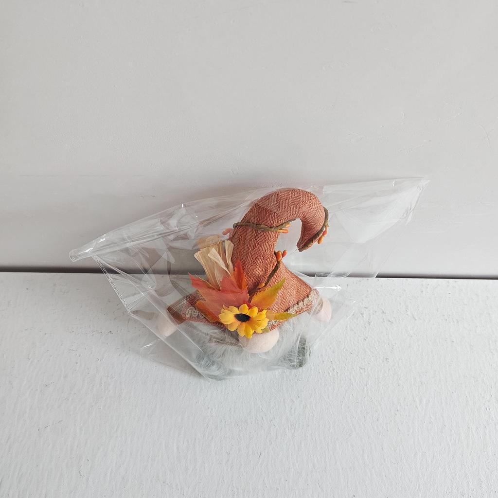 Haobei Thanksgiving Harvest Decor: Maple Leaf & Sunflower Beanie with Rudolph Light-Up Gnome