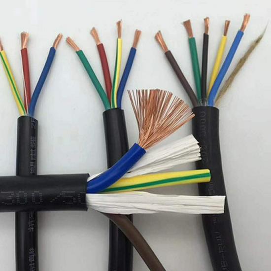 Compact Industrial Power Strip with RCD and Display for Construction Sites