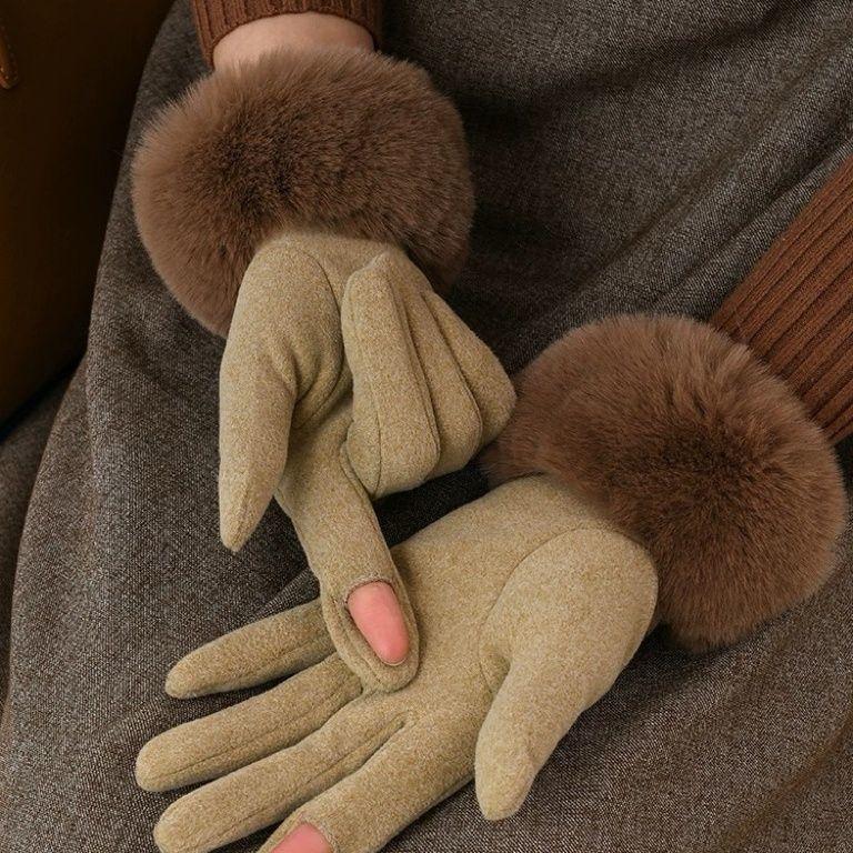 New Women's Warm Thickened Dew Finger Touch Screen Windproof Riding Plush Outdoor Fashion Gloves