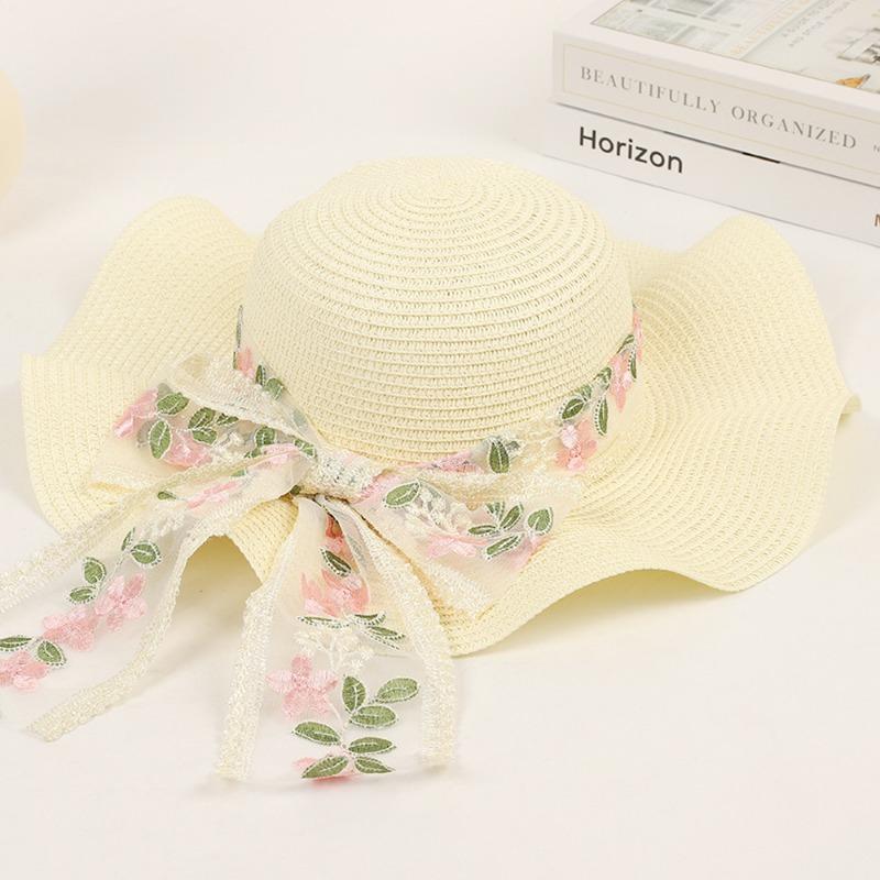 Hot Sale Flower Lace Ribbon Sun Hat Seaside Vacation Bow Sun Hat Wave Edge Stylish Straw Hat