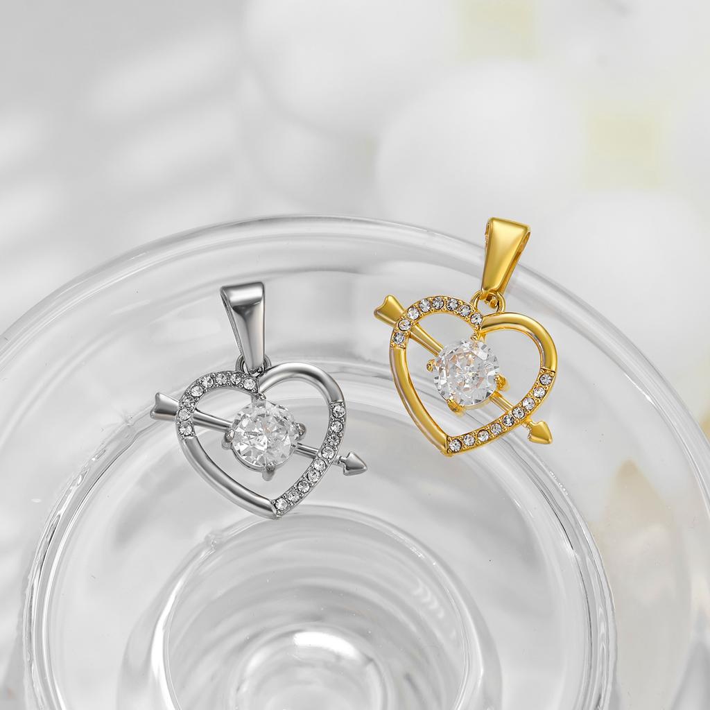 Custom 18K Gold Plated Stainless Steel Fashion Women Jewelry Pendants Charms for Necklace Making DIY Bulk