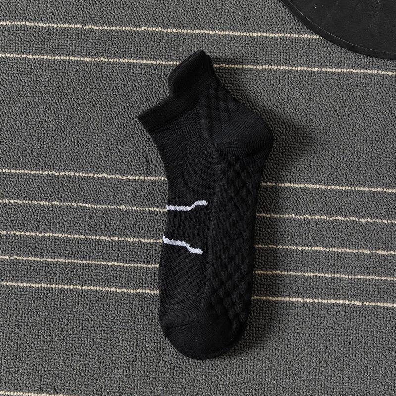 Men's Mid-Tube Cotton Sports Socks for Spring/Summer - Cushion Sole for Running, Badminton, Basketball