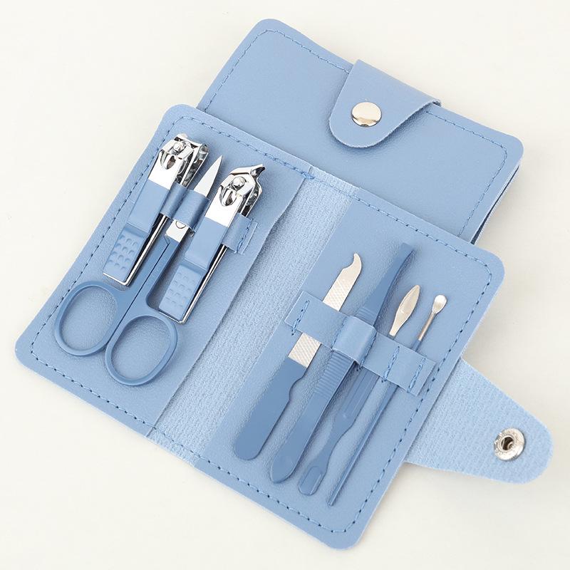 

Набор из 16 маникюрных и щипчиков для ногтей для домашнего ухода за красотой Regular