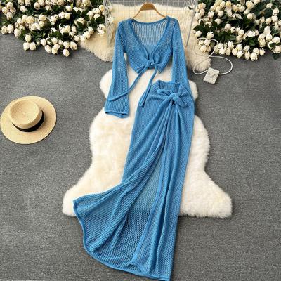 Conjunto de dos piezas de vacaciones para mujer, manga larga, cuello en V, top corto, cintura ajustable, falda larga con abertura, punto, traje de playa de verano
