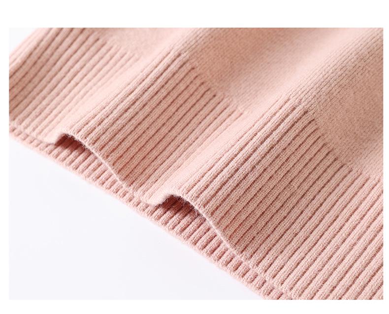 Mom's Wear Fleece Sweater: Autumn/Winter Semi-High Neck Base Top for Middle-Aged and Older Women - Warm Innerwear.