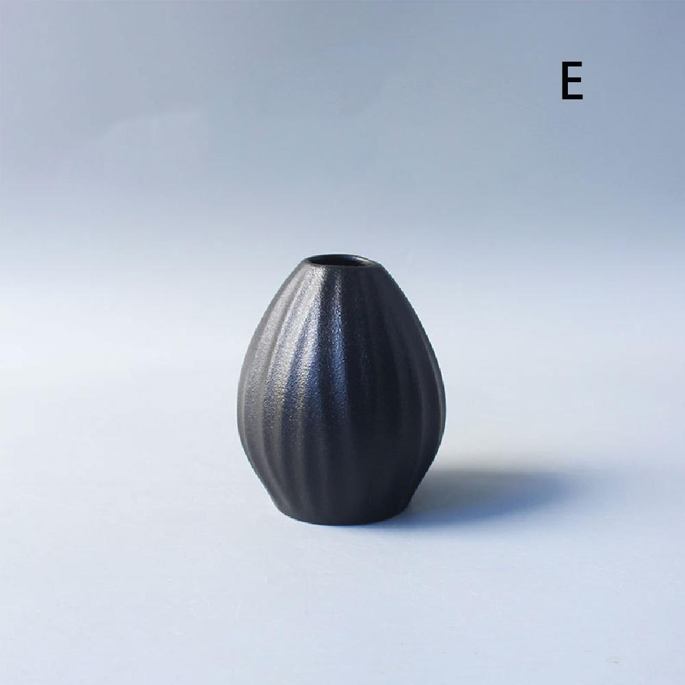 Keramik kleine Vase, Heimdekoration Handwerk Tischdekoration, schwarze kleine Vase einfache japanische Dekoration