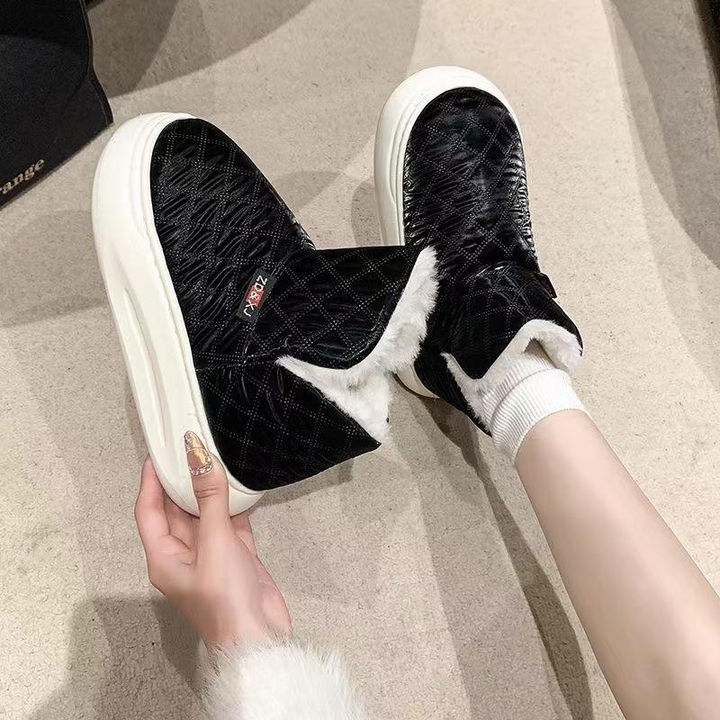 Winter new thickened and velvet women's snow boots personalized plain color fashionable versatile warm outdoor short boots