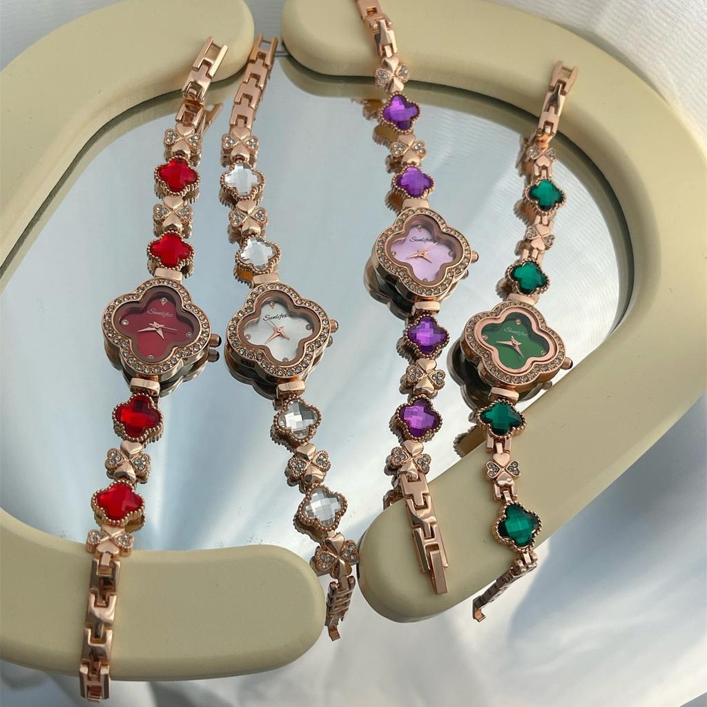 Four-leaf Clover Watch Women's Bracelet Green Diamond-encrusted Genuine Temperament Light Luxury High-end Sense Niche Quartz Watch