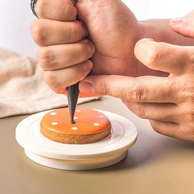 14 cm Torten-Drehteller mit Skalen-Design, 360 Grad drehbar, DIY Kunststoff, Mini-Fondant-Kuchen, Drehständer, Werkzeug, Küchenbedarf günstig kaufen — Preis, kostenloser Versand, echte Bewertungen mit Fotos — Joom