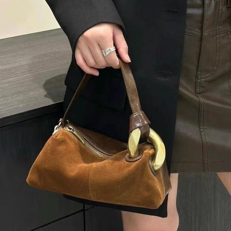 

Retro Matte Vegetable Tanned Pillow Bag Women Brown Patchwork Large Capacity Handbag Ladies Daily Casual Shoulder Crossbody Bags 23x12x9cm коричневий