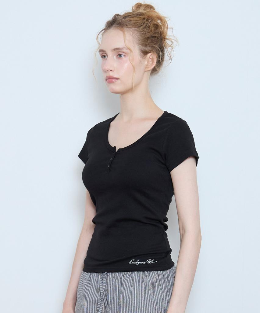 BAEGYADEUMYUJEU Muse Henley Neck T-Shirt (Black)
