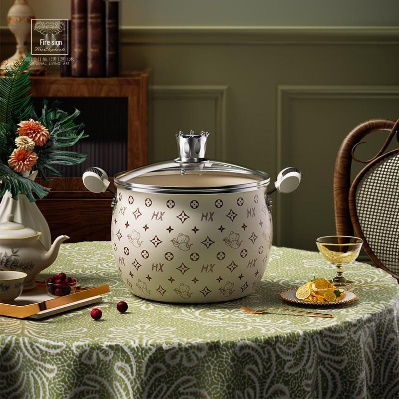 Crown Enamel Soup Pot