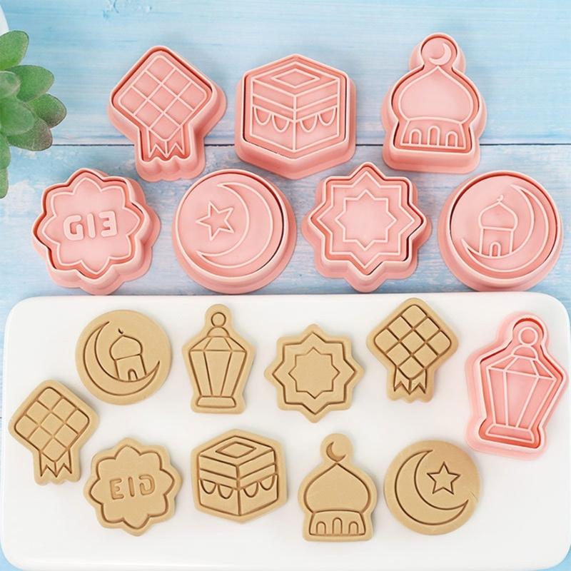 8 sztuk Formki do ciastek z dociskiem Zamki Księżycowe Wykrawaczki do ciastek Stempelki do ciastek Fondant Narzędzie Kuchenne Artykuły Imprezowe