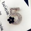 Numeric Lapel Pin Rhinestone Lapel Pin Number 5 Brooch Blossom Corsage Gold Alloy Insignia Digit Five Badge For Elegant Sweater