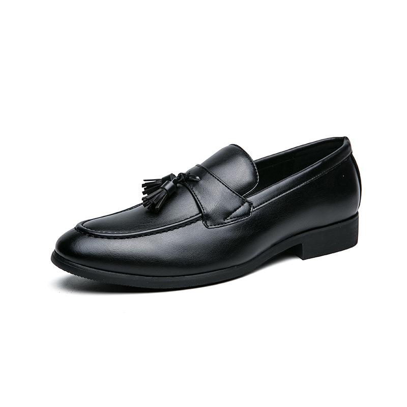 Spring and Autumn Men's British Casual Pointed Leather Shoes Platform Lazy One Foot Doudou Shoes Tassel Loafers Men's Shoes