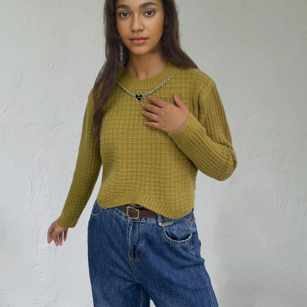 Women's Retro Plaid Knitwear: Round Neck Long Sleeve Cardigan with Metal Chain