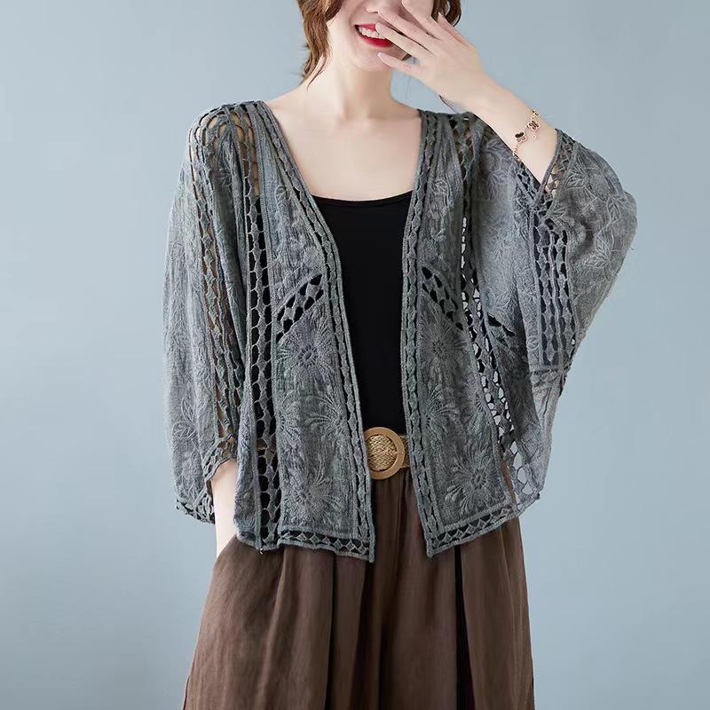 Korean-Style Women's Hollow Lace Batwing Sleeve Cotton Cardigan - Summer Retro Long Sleeve Top