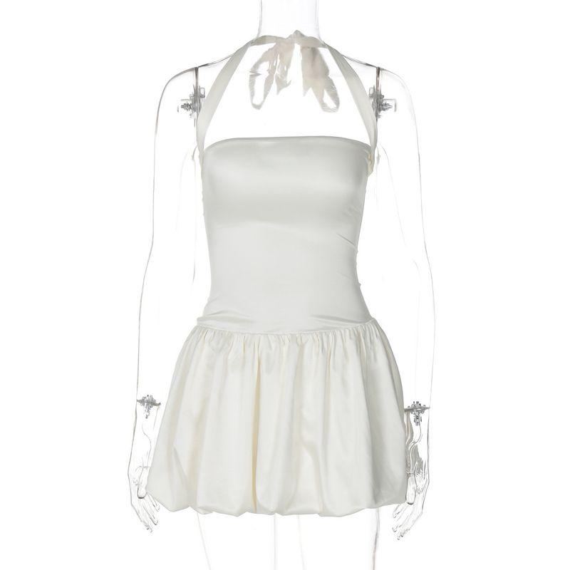 

Платье с облегающим лифом-бутоном и юбкой-бутоном, однотонное, облегающее, с лифом-бандо и бретелью-петлей на шее Apricot color S