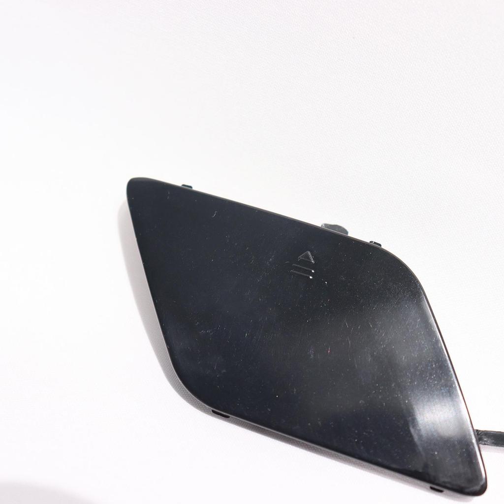 Mercedes-Benz C-Class W204 Front Tow Hook Cover 2048850426
