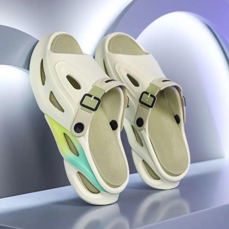 Fashion Outdoor Male Shoe Ultralight Beach Cheap Liquidation Big Size Barefoot Color 39 Non-slip New Design 2025 Pvc Styles Men's Sandal