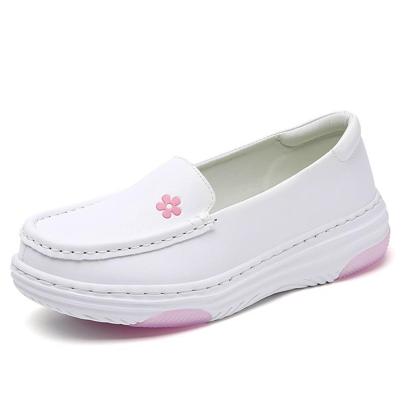 Nurse Shoes for Women with Soft Sole, Breathable Flat Bottom, Thick Sole, Anti Slip, Autumn and Winter Medical Work Shoes with Added Fleece