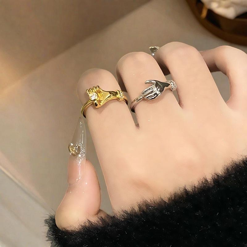 Simple Hand Holding Open Ring Niche High-End Couple Hug Hand Ring