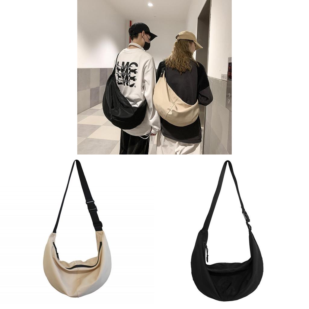 Street Style Duffle Bag With Nylon Material And Zipper Closure For Daily Use