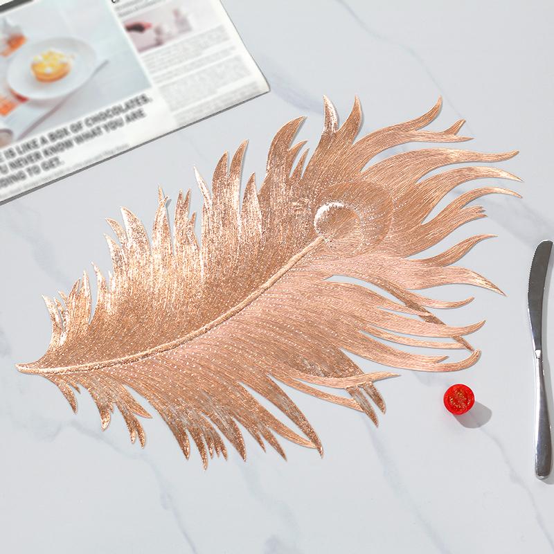 1PC Daily Decoration Light Luxury Table Mats Home Imitation Feather Texture Pattern Retro Insulation Dining Table Mat Hotel