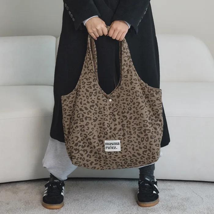 Loose fit big shoulder bag_Leopard brown