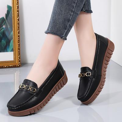 Women's Black Loafers Soft Leather Driving Shoes Comfort Casual Beige Slip On Walking Minimalist Breathable Moccasins for Mother