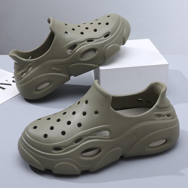 Hole shoes men's thick soles increase height and non-slip two wear couple cool slippers beach bag and premium versatile slippers