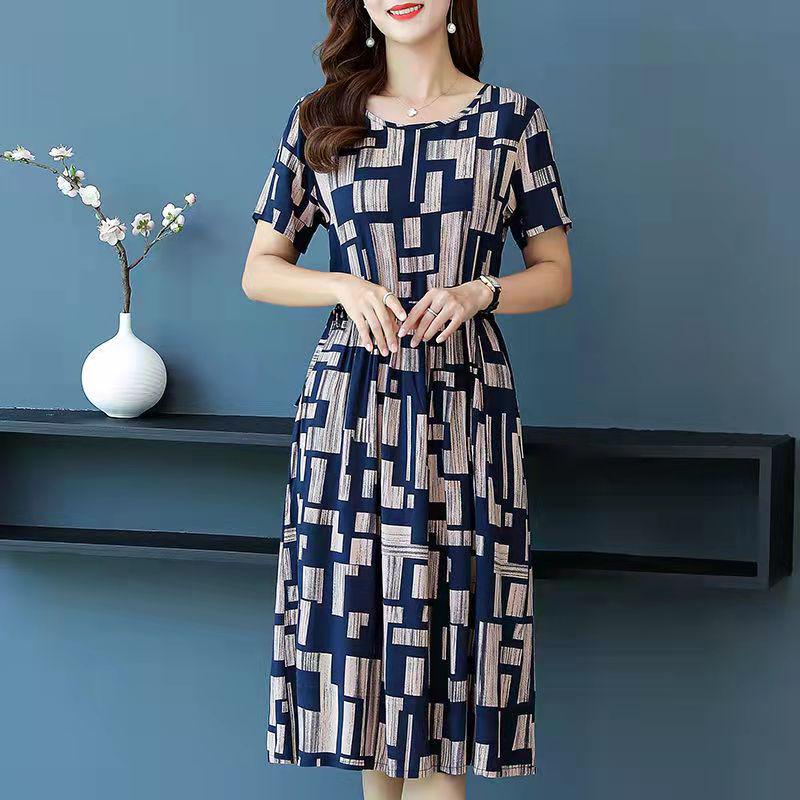 Plus Size Summer Dress for Middle-Aged & Elderly Women - Short Sleeve, Mid-Length - Southeast Asian Style