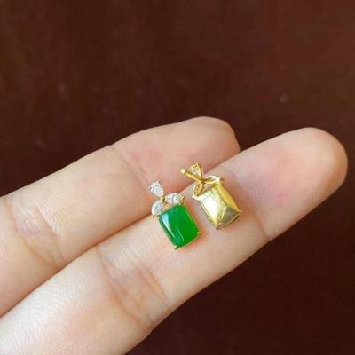 Green Small and Fresh Natural Chalcedony Square Butterfly Stud Earrings Fashion Exquisite Simple Jewelry for Women Gift