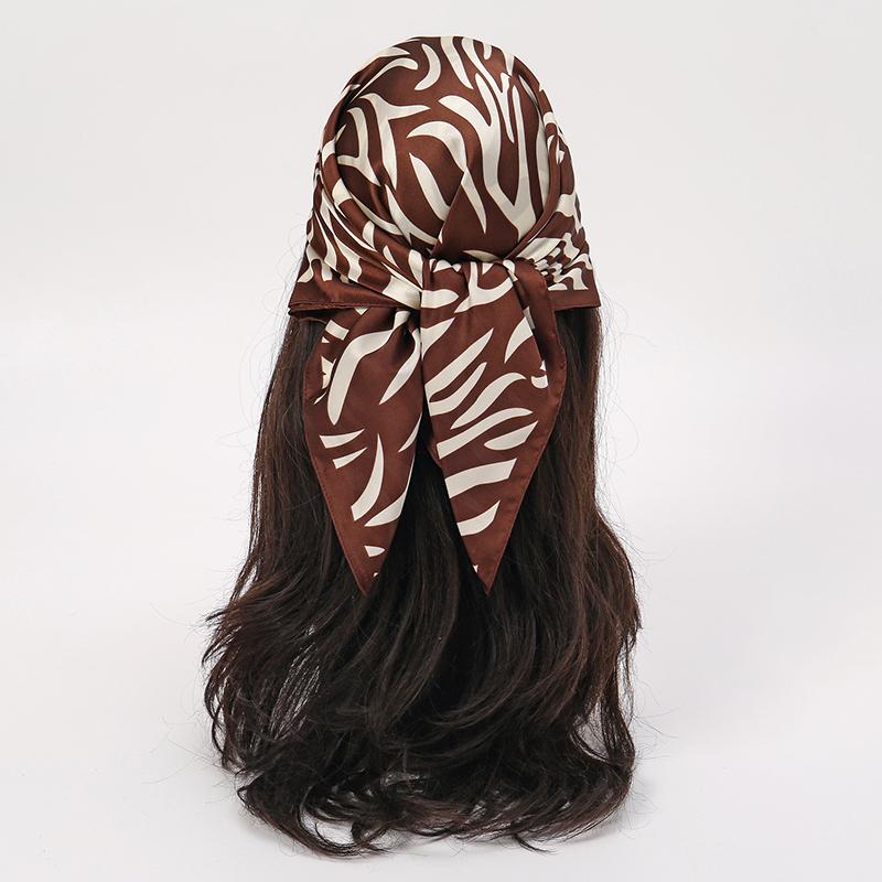 

70*70см Женский шелковый шарф Роскошный платок на голову Лошадь Галстуки на шею Роскошный леопардовый платок Женский летний хиджаб Буфанда Ленты для сумки 70X70CM