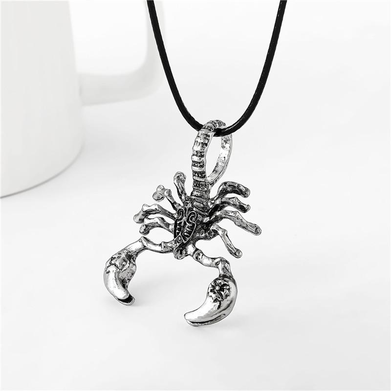 Creative Design Animal Scorpion Pendant Necklace Men Women Stainless Steel Punk Hip Hop Necklace Jewelry Party Club Gift S410