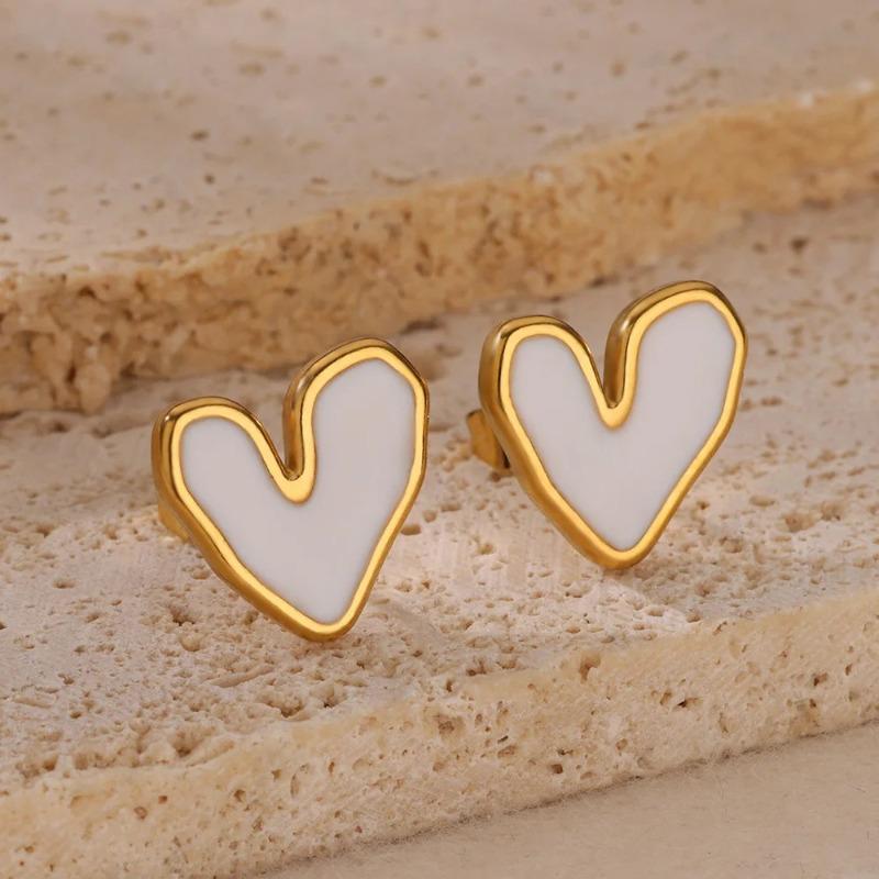 Simple Zircon Love Ear Buckle Women's Fashion Titanium Steel Stud Earrings High-end Temperament Earrings Niche Hot-selling