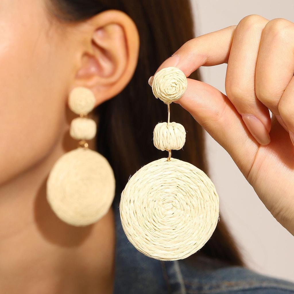 Summer Flower Earrings For Women Dopamine Vacation Style Exaggerated Starfish Earrings Hand Woven Lafite Grass Earrings For Women