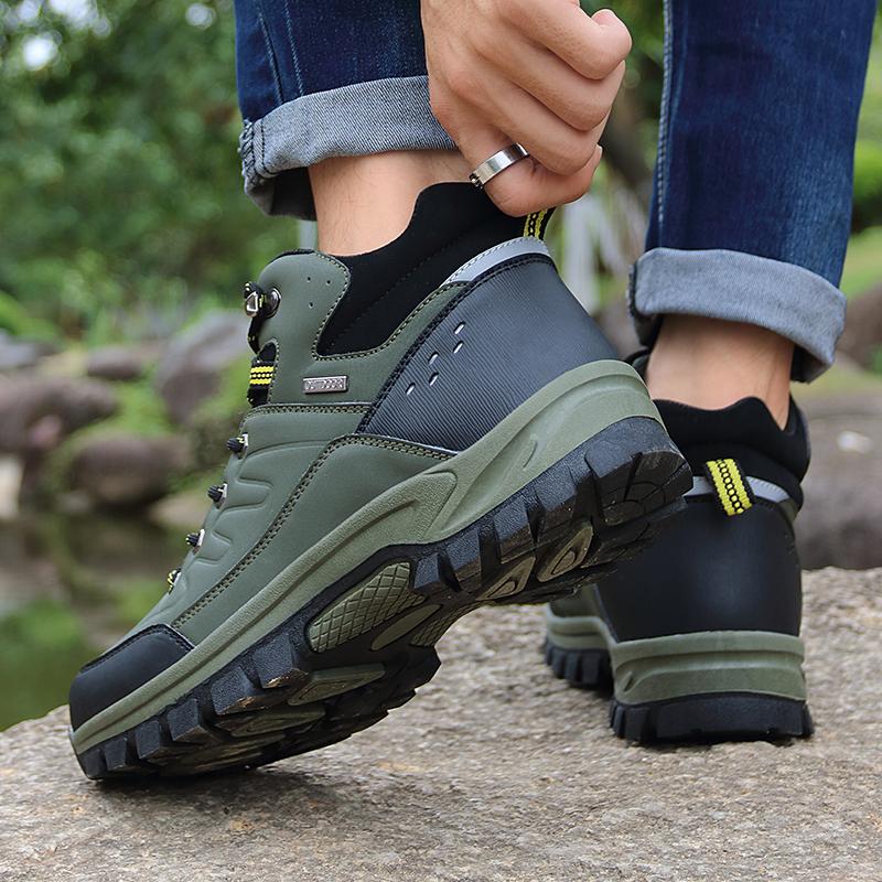 New Winter Men's Boots Fur Warm Snow Boots Men Winter Boots Work Shoes Men waterproof Ankle Boots Outdoor Men's Sneakers Footwear