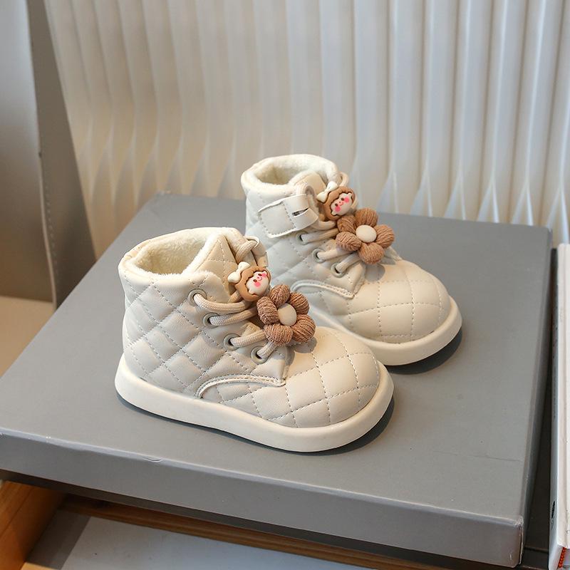 Weiche Mädchen-Winterstiefel aus Samt mit Klettverschluss - Kurz, Baumwollgefüttert, Rutschfeste Sohle für Kleinkinder und kleine Mädchen