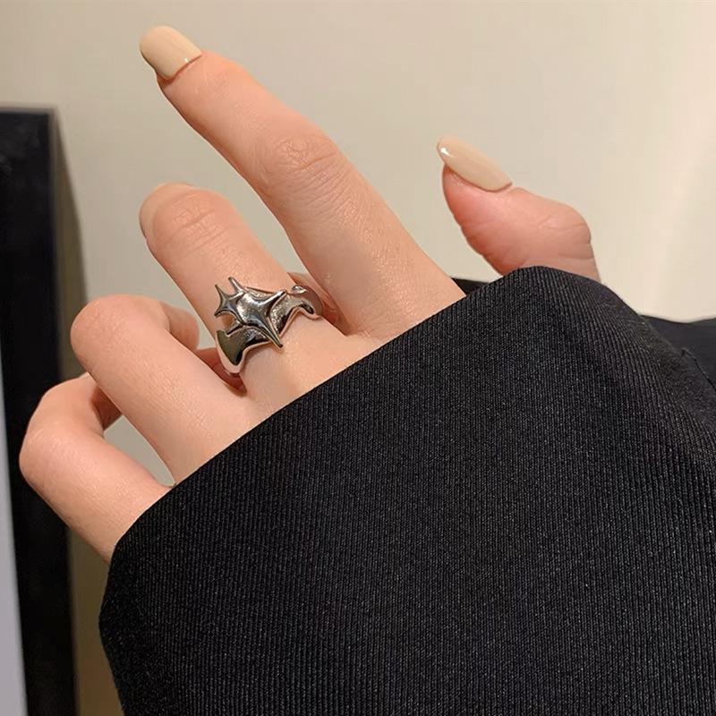 Punk Harajuku Goth Törnen Svart Silverfärg Oregelbunden Hjärta Kors Öppen Ring För Kvinnor Män Älskare Vintage 90-tal Y2K Grunge Smycken