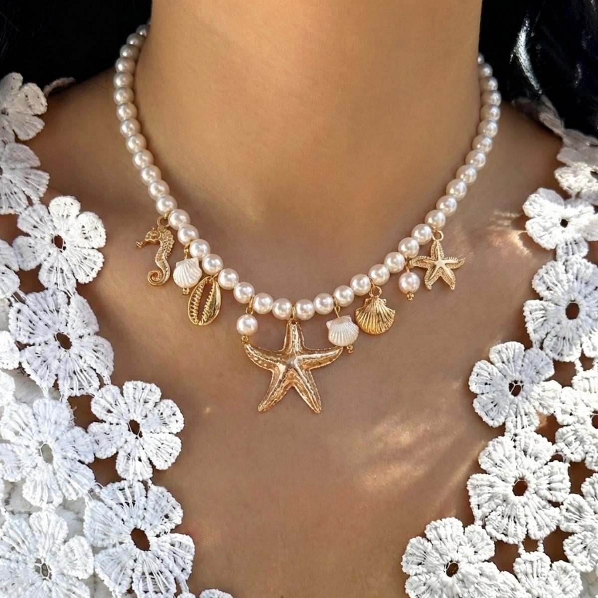 

Metal Seahorse Shell Starfish Imitation Pearl Beaded Necklace For Women Men Boho Ocean Beach Spiral Conch Turtle Choker Zircon