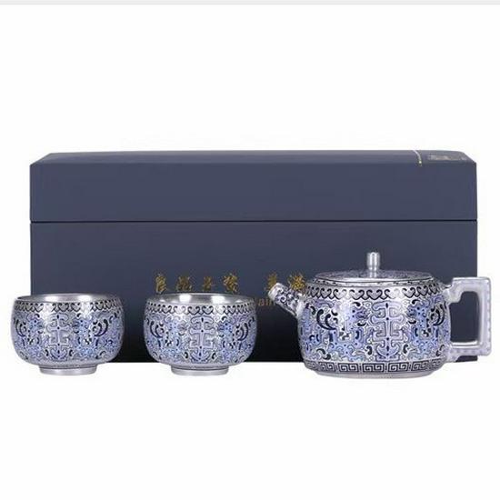 Retro Gilt Silver Ceramic Kung Fu Teapot Set - Small Holiday Gift Gift Set: One Pot, Two Cups