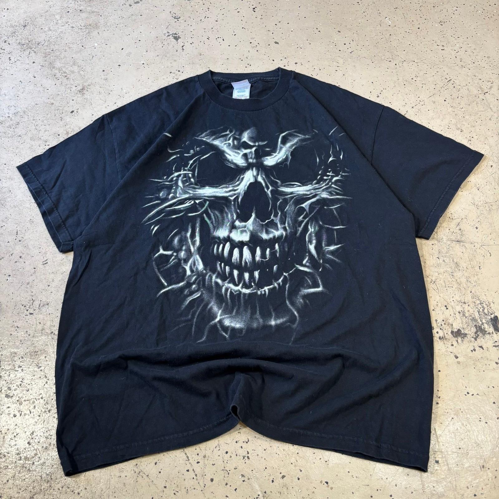 Y2K Tennessee River Black Skull Heavyweight Boxy Made in USA T-Shirt Size XL Unisex T-Shirt L