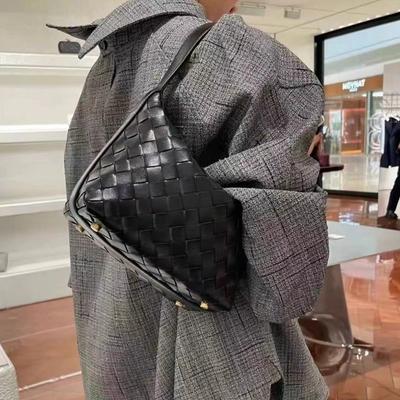 Woven Single-shoulder Handbag, Leather Lunch Box Bag, Fashionable and High-end, Underarm Bag, Crossbody Bag